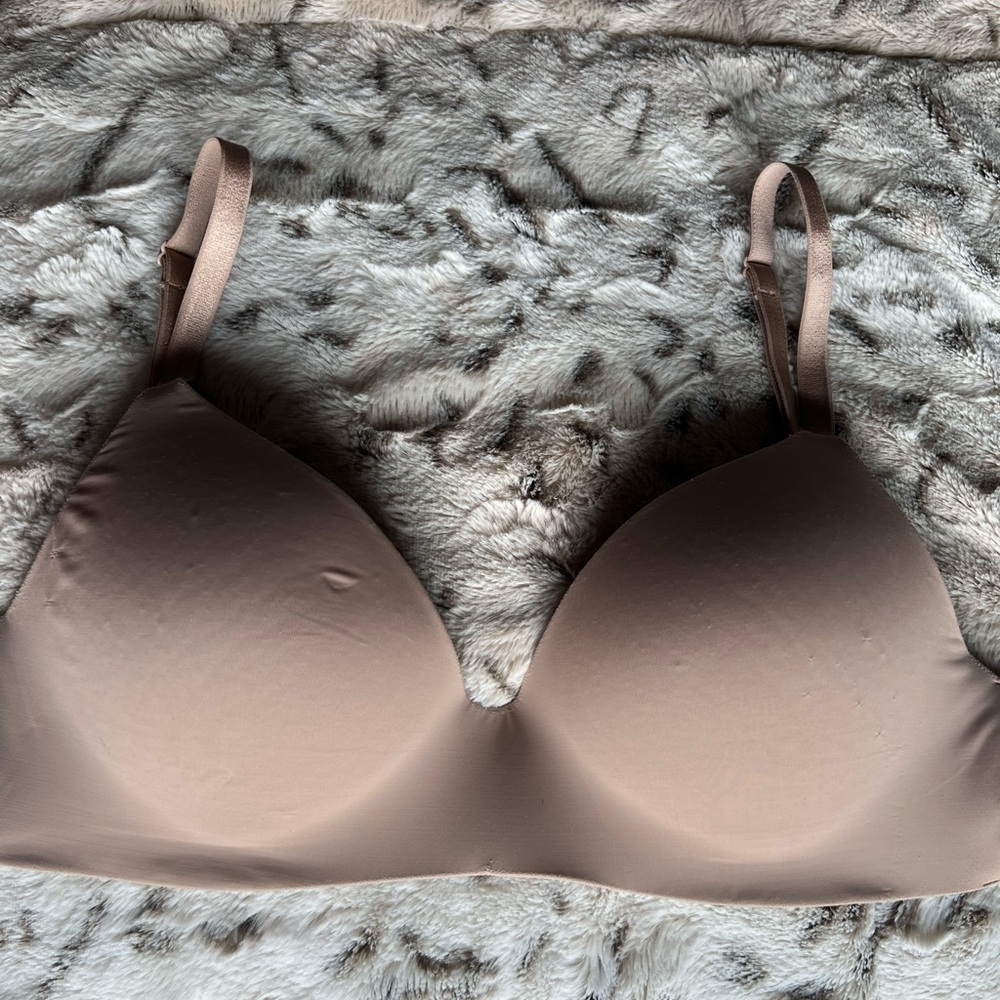 Victorias Secret 34D